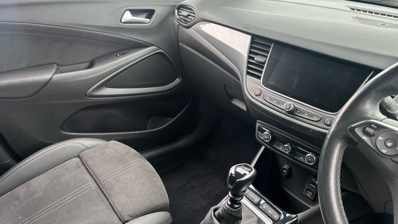 Vauxhall Crossland 1.2 Turbo Ultimate 5dr Petrol Hatchback